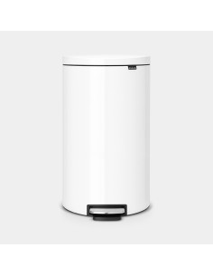 BRABANTIA 485206 Flatback Space Saving Pedal Bin Silent, 30 litara, kanta za otpad, bijela