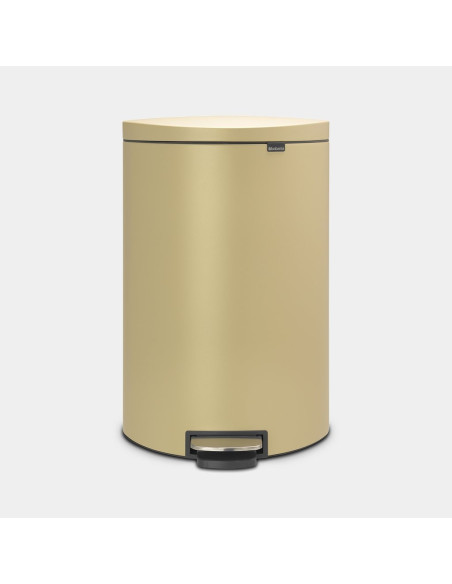BRABANTIA 119644 Flatback Space Saving Pedal Bin Silent, 40 litara, kanta za otpad, mineral golden beach