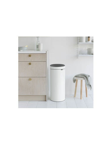 BRABANTIA 115141 Touch Bin New, 30 litara, kanta za otpad, bijela boja