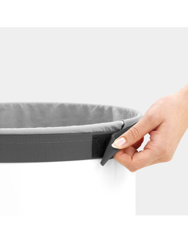 BRABANTIA 104404 kanta za spremanje prljavog rublja 60 litara, bijela/poklopac od pluta (hrasta)