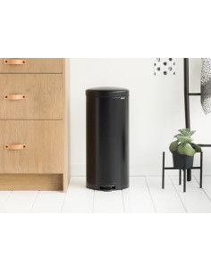 BRABANTIA 114540 Pedal Bin Newicon, 30 litara, kanta za otpad, matt crna 2