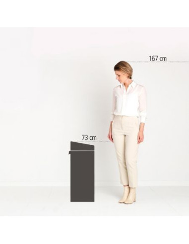 BRABANTIA 114960 Touch Bin New, 40 litara, kanta za otpad, passion crvena