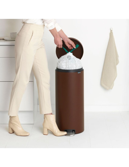 BRABANTIA 208607 Pedal Bin Newicon, 30 litara, kanta za otpad, mineral cosy brown